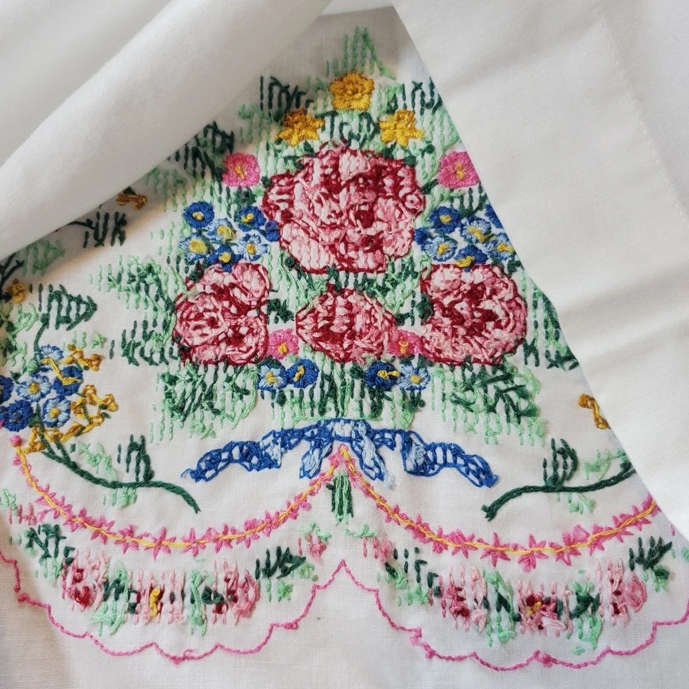 Bouquet‎ Cross Stitch Pillow Cases Completed Set Of 2 Victorian Country Cottage